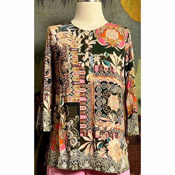 Johnny Was Tops - Johnny Was Flora Button Front Tunic S